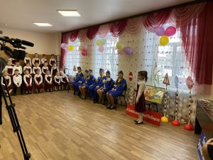 Раменские Госавтоинспекторы,  в преддверии Дня защитников Отечества, провели встречу с воспитанниками хоровой школы