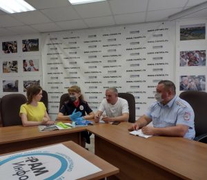 Участники  круглого стола  обсудили проблемы безопасности детей на дорогах