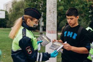 Студентам рассказали о важности использования световозвращателей