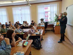 В рамках районной акции «В центре внимания — дети!» в образовательных учреждениях Раменского г.о. проходят открытые уроки по пожарной безопасности