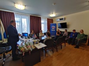 Поздравление женщин с праздником
