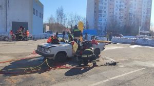 Спасатели ГКУ МО «Мособлпожспас» заняли третье место в областных соревнованиях по проведению аварийно-спасательных работ при ДТП