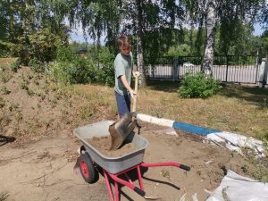 Школьники округа могут устроиться на работу на время летних каникул