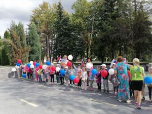 Акцию «Триколор» провели в поселке Электроизолятор