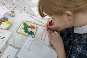 «Сладкий подарок бойцу»: акция раменских ребят и волонтеров