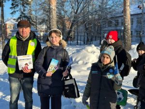 Сторонники партии «Единая Россия» провели информационно-профилактическое мероприятие по безопасности на дорогах