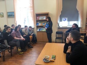 Единороссы организовали встречу молодежи с воинами-интернационалистами