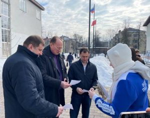 Депутат Мособлдумы Игорь Коханый  провел мониторинг на избирательных участках Раменского округа