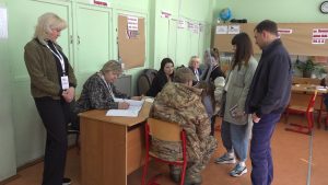Участник СВО проголосовал на одном из участков Раменского округа