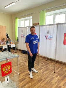 И.о. руководителя Раменского отделения Молодой Гвардии Илья Трошков проголосовал на выборах Президента РФ