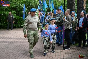 Автопробег провели ветераны боевых действий раменского отделения «Боевого братства» в день 94-й годовщины образования Воздушно-десантных войск