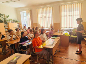 Госавтоинспекторы и Рамавтодор, в преддверии нового учебного года, провели профилактические беседы со старшеклассниками Раменской школы №5