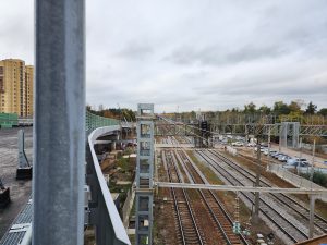 Строительство моста через железную дорогу между станцией Быково и платформой Удельная идет по плану