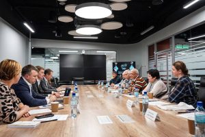 Вопросы развития народных художественных промыслов в Доме Правительства региона