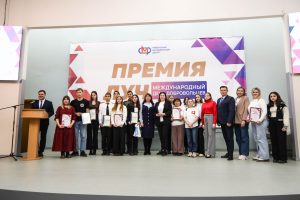 Волонтеров округа наградили 5 декабря в ДК «Сатурн»