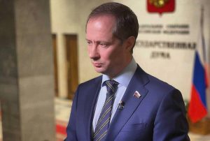 Госдуме приняли законопроект, защищающий трудовые права участников СВО и членов их семей