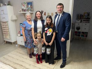 Партактив подарил праздник юным жителям Раменского городского округа