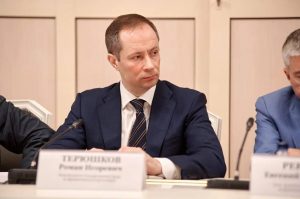 В России вступил в силу закон об условиях зачисления детей мигрантов в школы