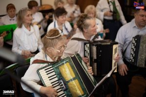 Новогодний концерт укулеле-оркестра «Ладушки» состоится в ДК «Сатурн»
