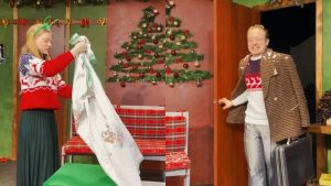 Новогоднюю версию спектакля «Смешные деньги» представил 11 декабря молодежный театр «Первопроходцы»