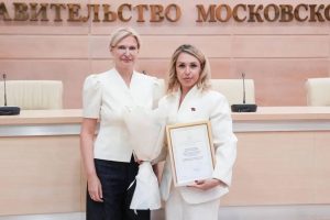 Директор ДК «Победа» Раменского округа Ирина Барыбина получила премию «Служение»