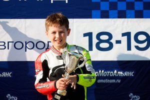9-летний гонщик из Раменского стал победителем III этапа чемпионата России по супермото