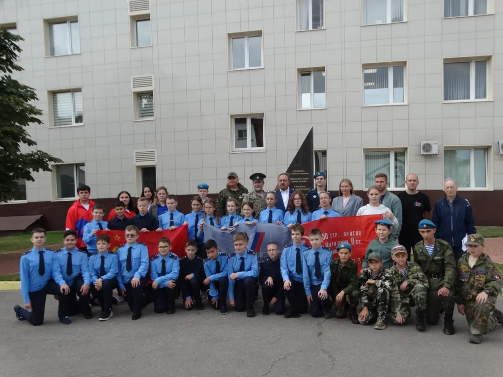 На территории завода «Энергия» в Раменском почтили память защитникам Отечества в честь Дня воинской славы