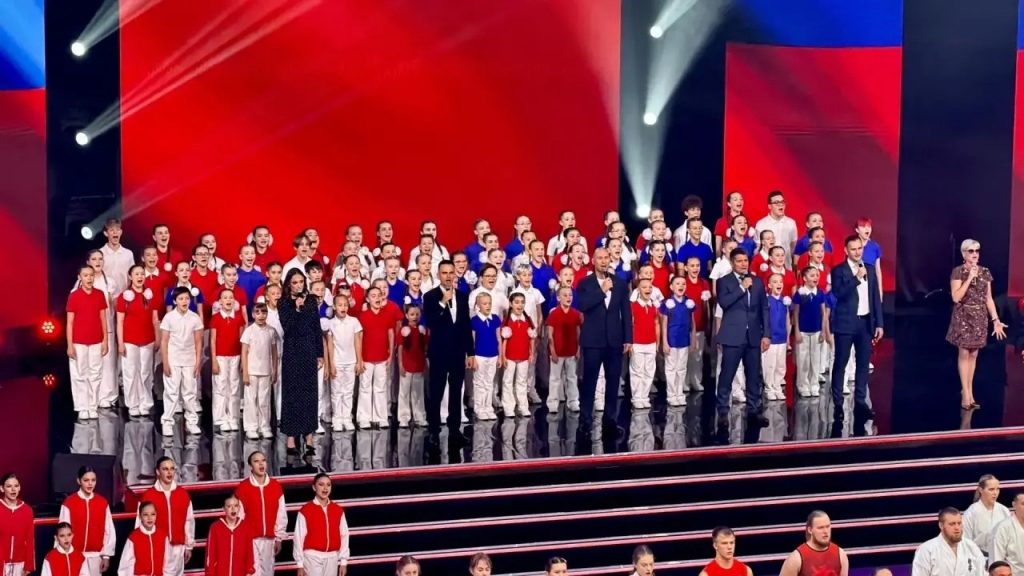 Вокалистки из Раменского округа стали участницами IV Всероссийской премии «Мы верим твердо в героев спорта»